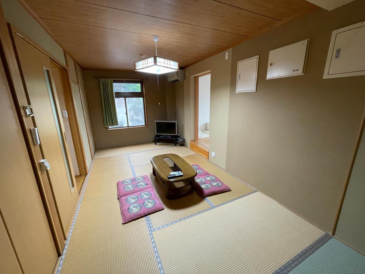 Hotel Isodokei Ширахама Екстериор снимка