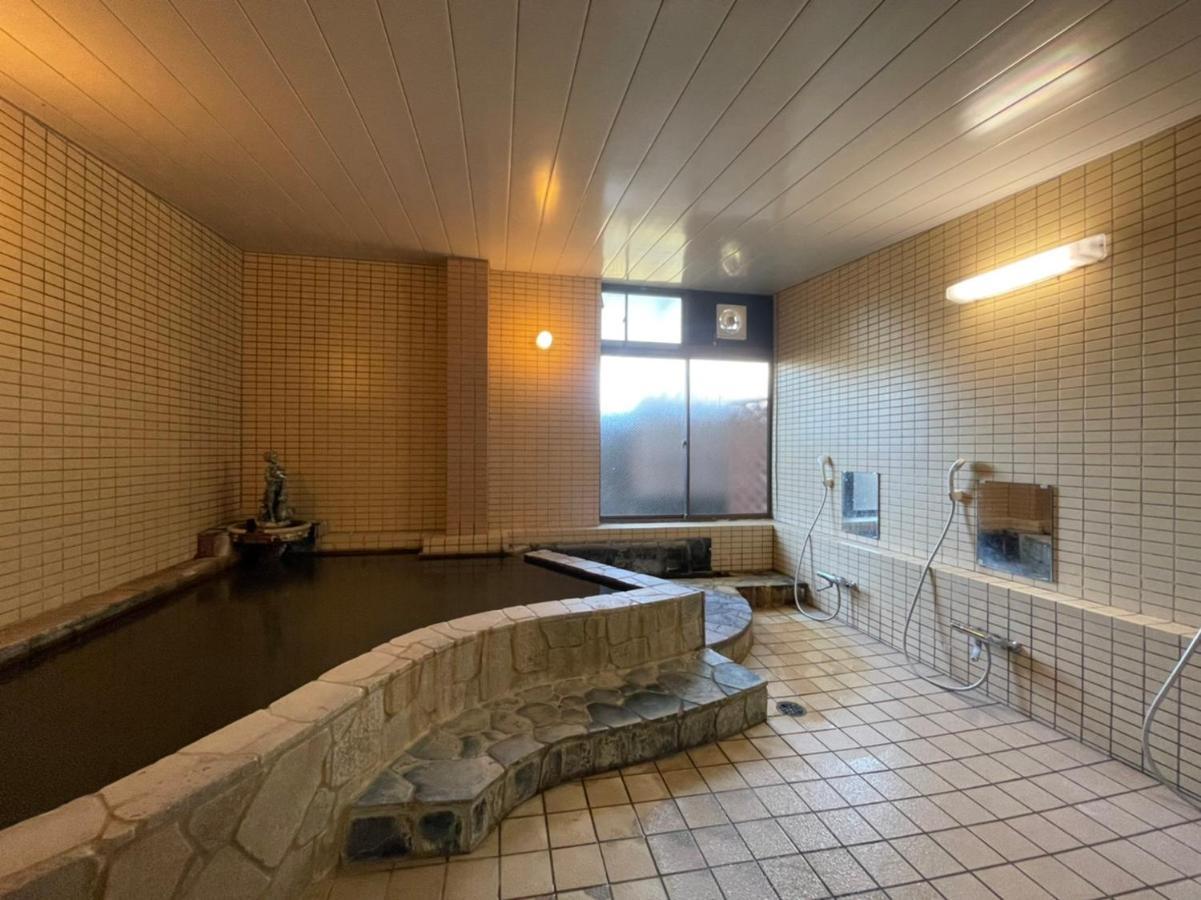 Hotel Isodokei Ширахама Екстериор снимка
